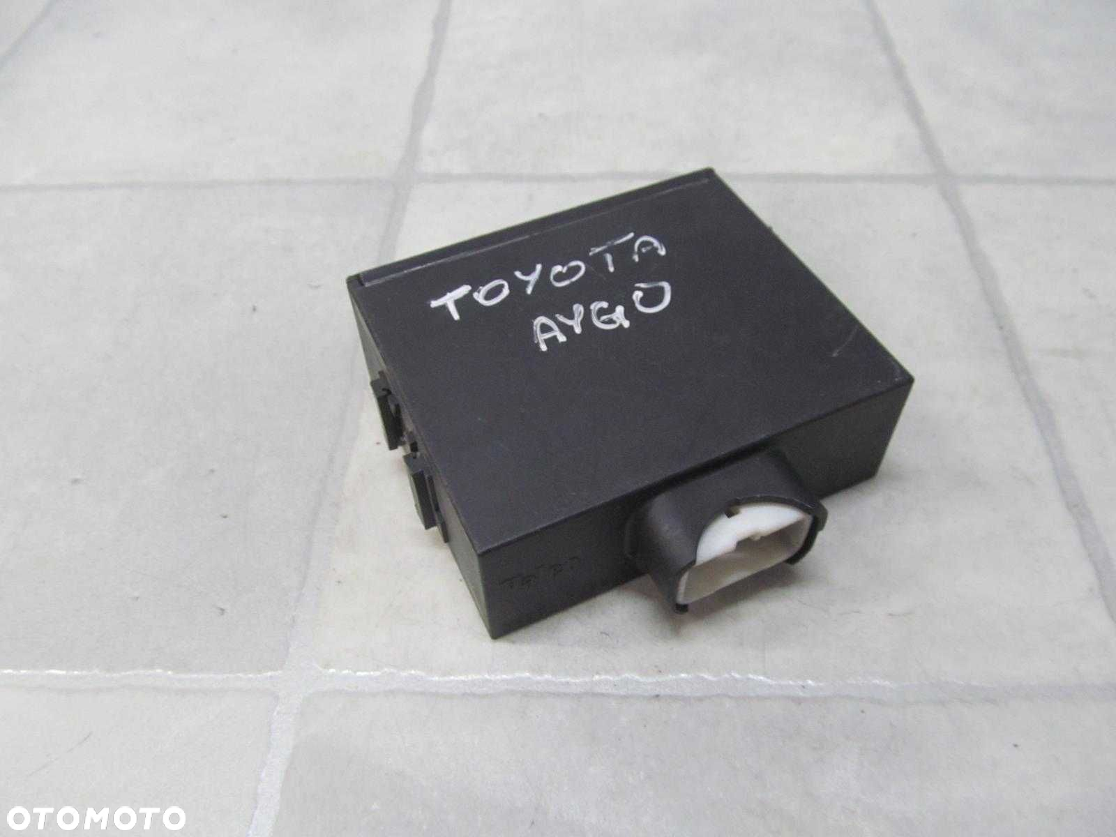 TOYOTA AYGO 05-14 MODUL ZAMKA CENTRALNEGO 89780-0H010 - 2