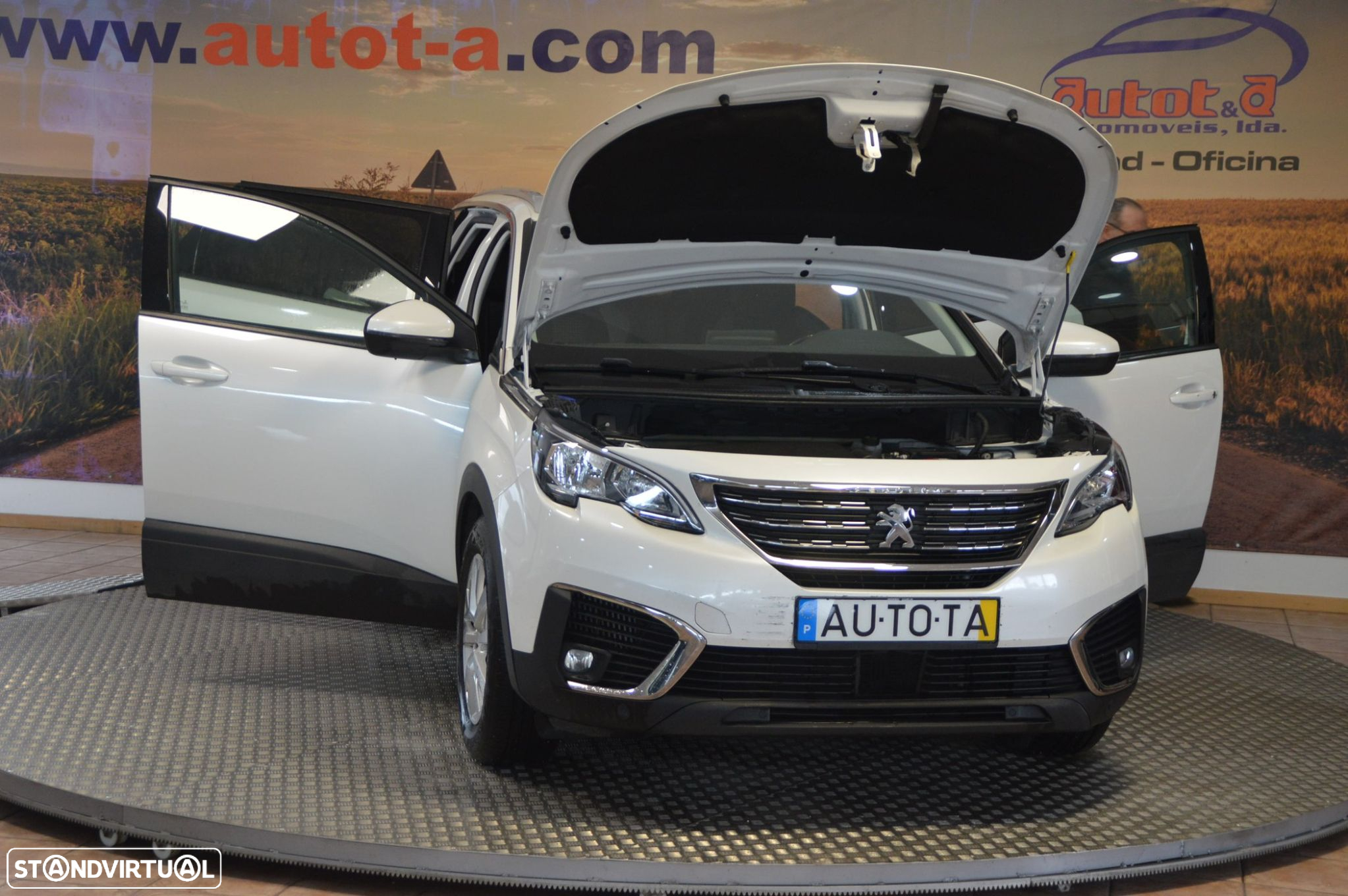 Peugeot 5008 1.2 PureTech Allure EAT6 - 16