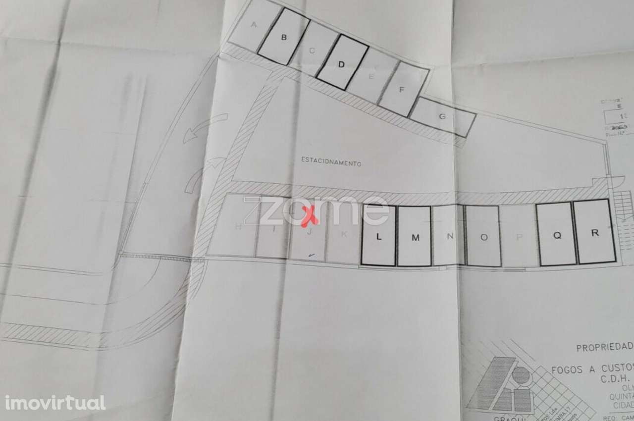 Garagem ou arrumo em Esgueira para arrendamento - Grande imagem: 2/4