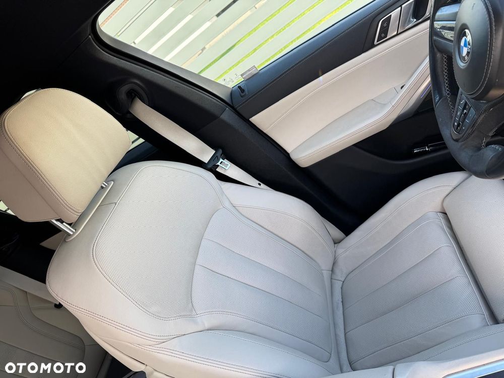 BMW X6 - 10