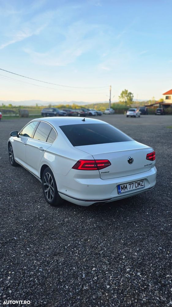 Volkswagen Passat 2.0 TDI SCR DSG Highline - 6