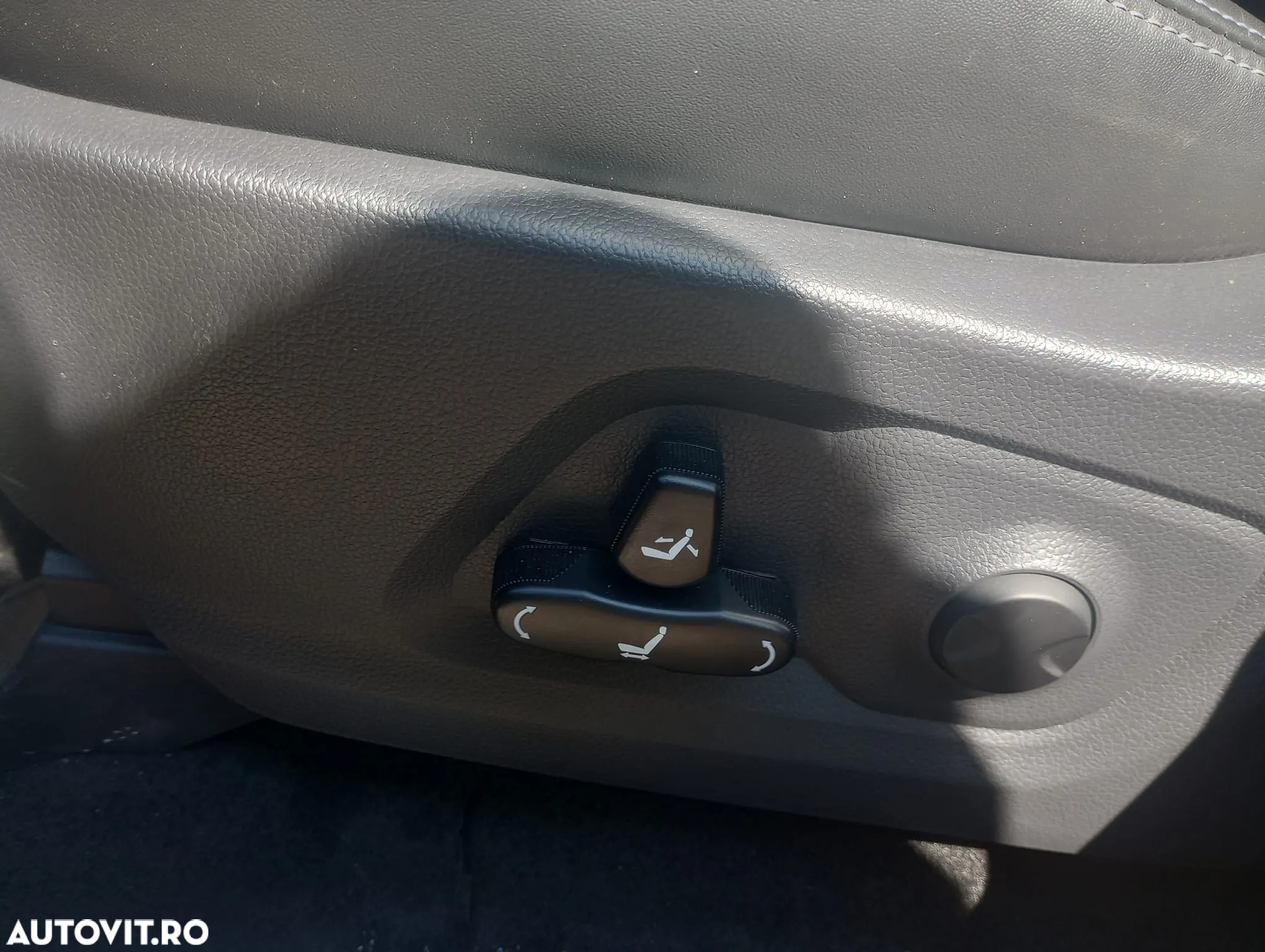 SsangYong MUSSO PREMIUM  2.2 e-XDI 4WD - 8