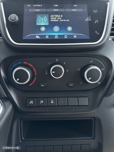 Iveco DAILY 35S16 A8 ( cx. automática) - 9