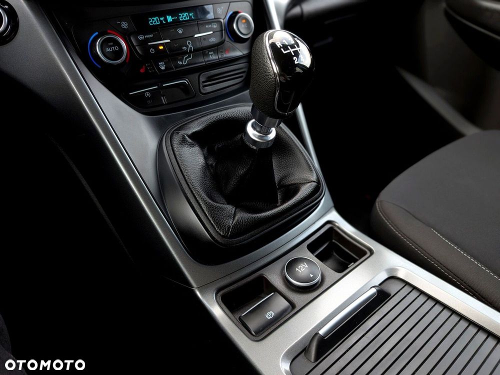 Ford Kuga 1.5 EcoBoost FWD Titanium ASS - 28