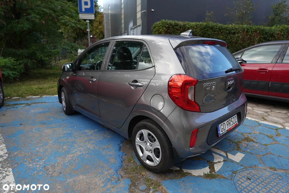 Kia Picanto 1.0 L - 4
