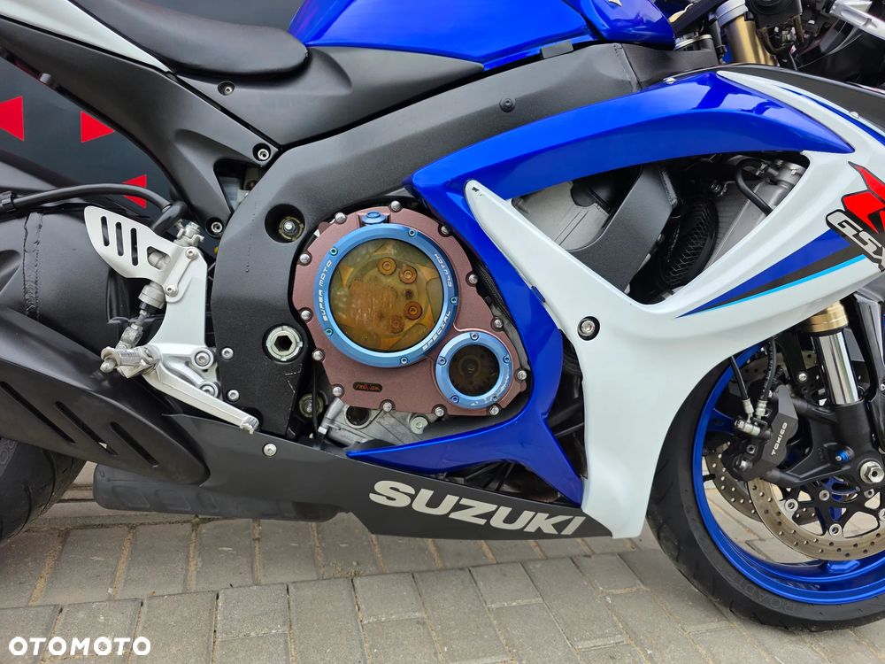 Suzuki GSX-R - 23