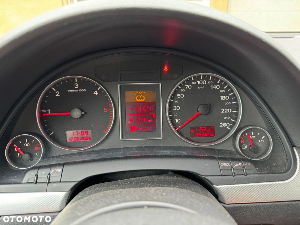 Audi A4 Avant 2.0 TDI Multitronic - 11
