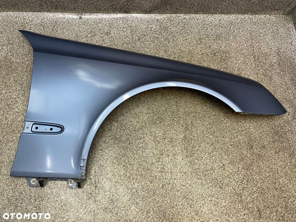 Blotnik prawy przod przedni Mercedes W211 C353 353U TEALLITE BLUE METALLIC - 6