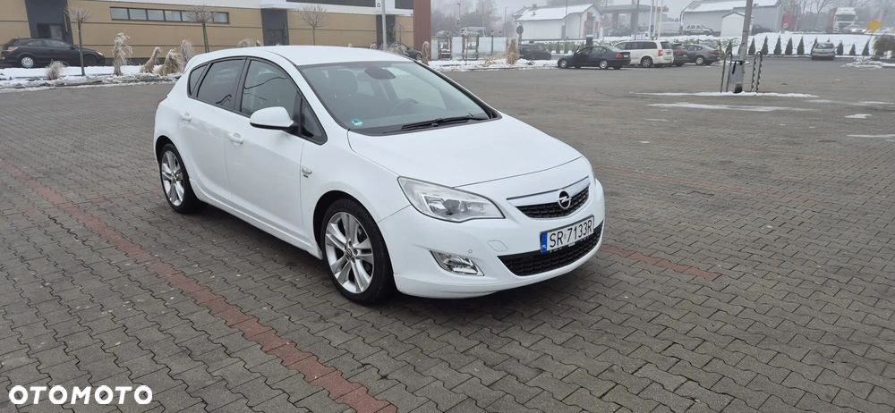 Opel Astra - 1