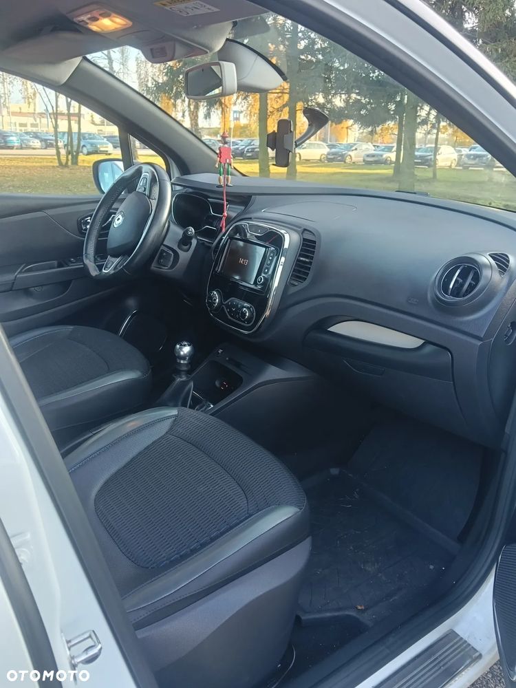 Renault Captur 1.2 Energy TCe Night&Day - 6