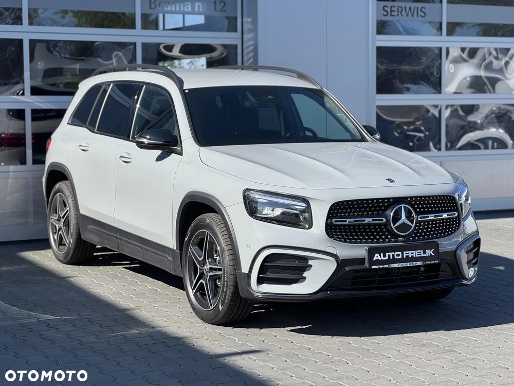 Mercedes-Benz GLB 220 4Matic 8G-DCT Special Edition - 6