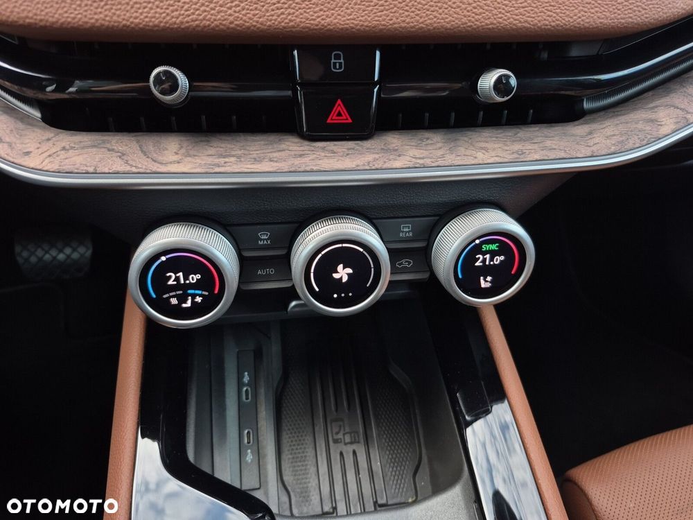 Skoda Superb 2.0 TSI 4x4 L&K DSG - 21