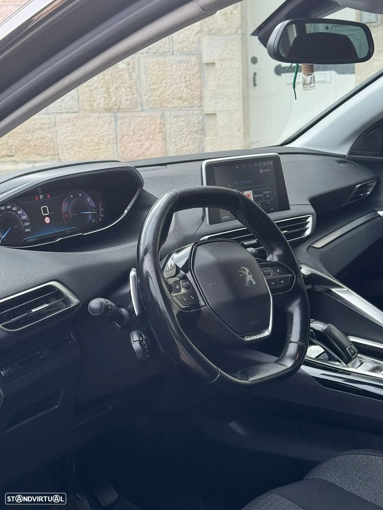 Peugeot 5008 1.5 BlueHDi Active Pack EAT8 - 15