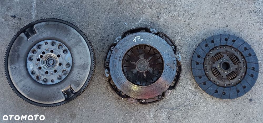 Dwumas Sprzęgło Koło Pasowe Dwumas Mercedes Sprinter 906 651 LIFT 2.2 CDI 17r.