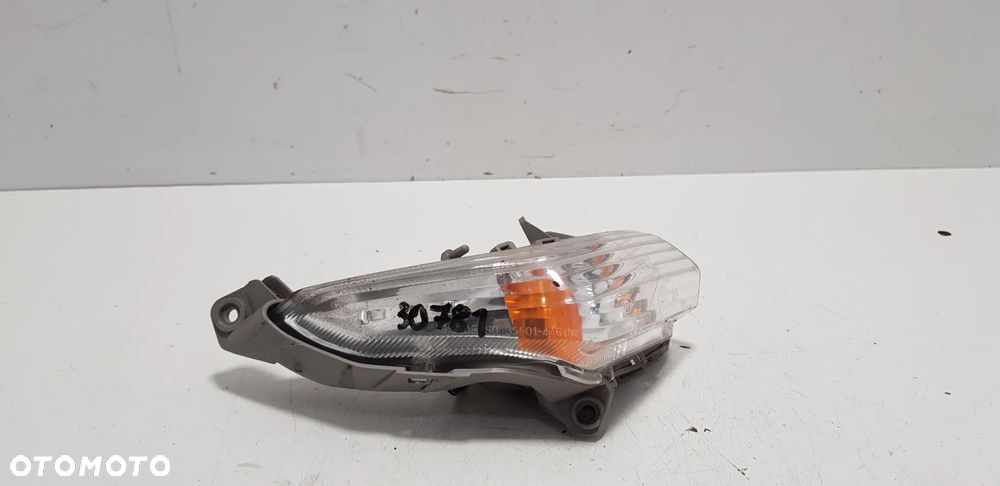 Suzuki GSR 600 06-10 Migacz Kierunkowskaz Przód Przedni Prawy - 1