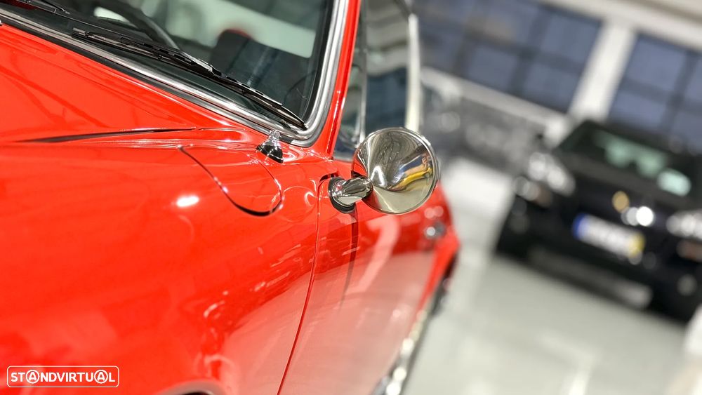 Porsche 911 Série F - 10