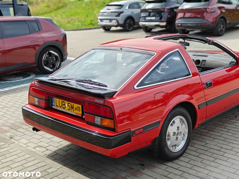Nissan 300 ZX - 13