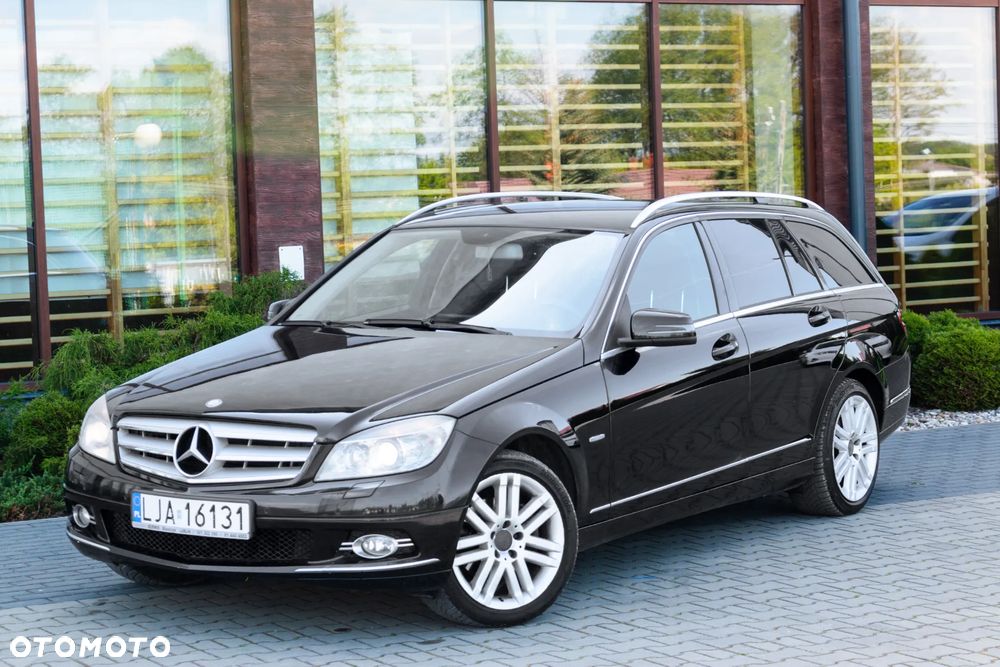 Mercedes-Benz Klasa C 250 CDI BlueEff Avantgarde 4-Matic - 1