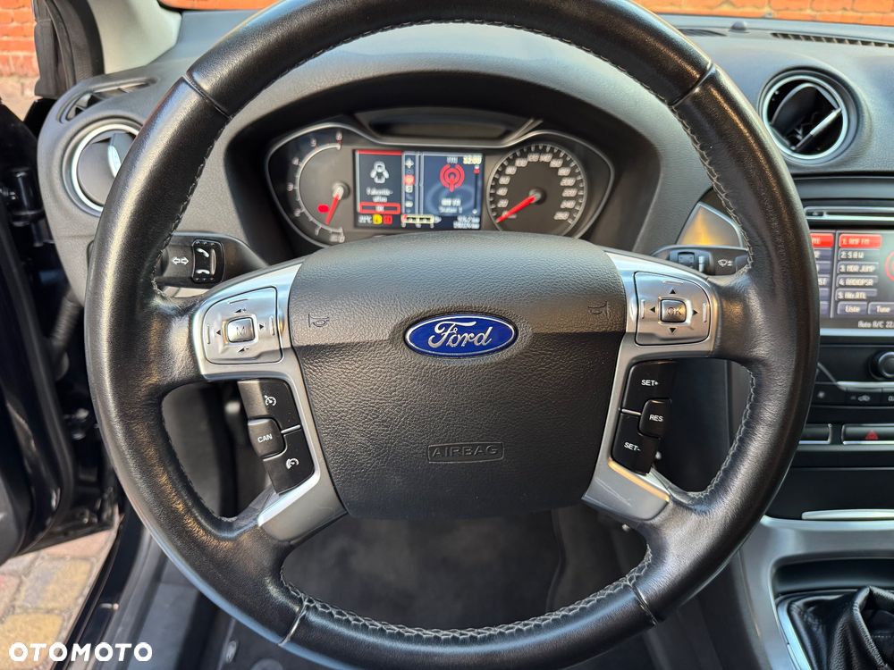 Ford Mondeo 2.0 TDCi Viva Titanium - 25