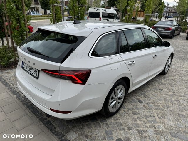 Skoda Octavia 2.0 TDI Style DSG - 5