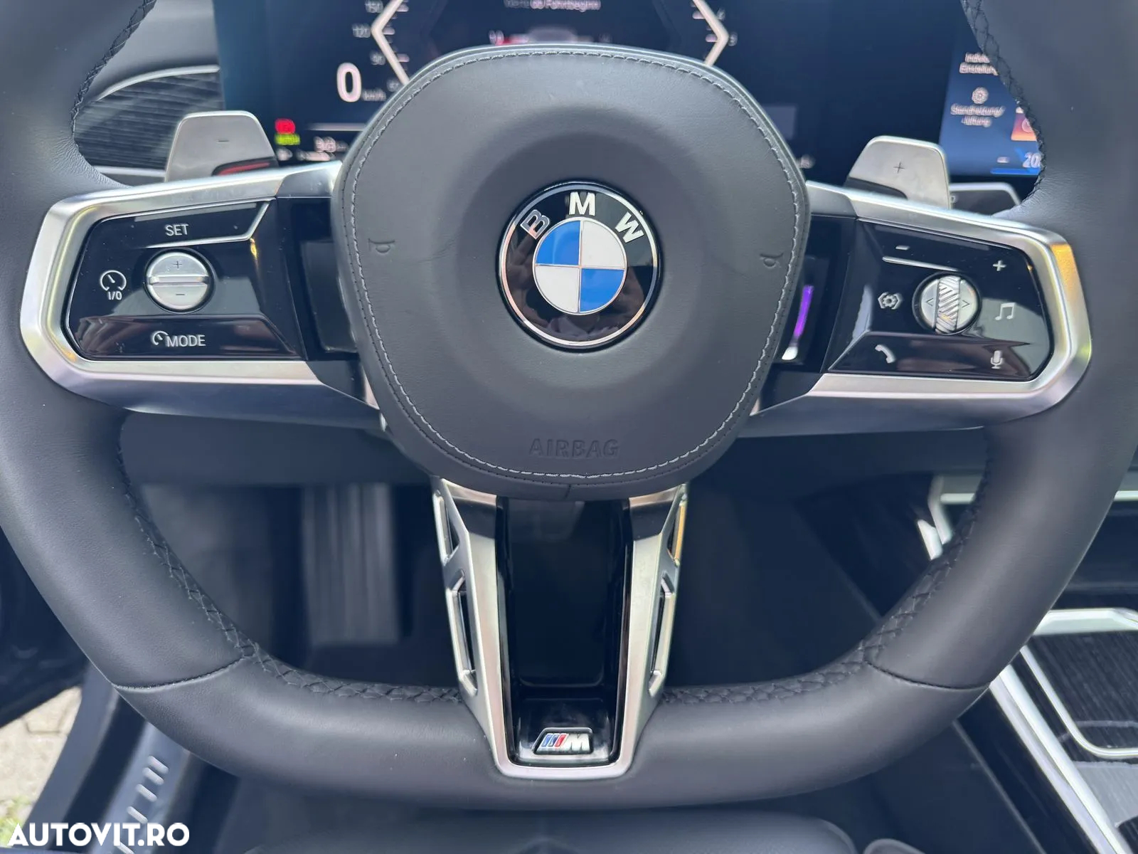 BMW Seria 7 740d xDrive MHEV - 21