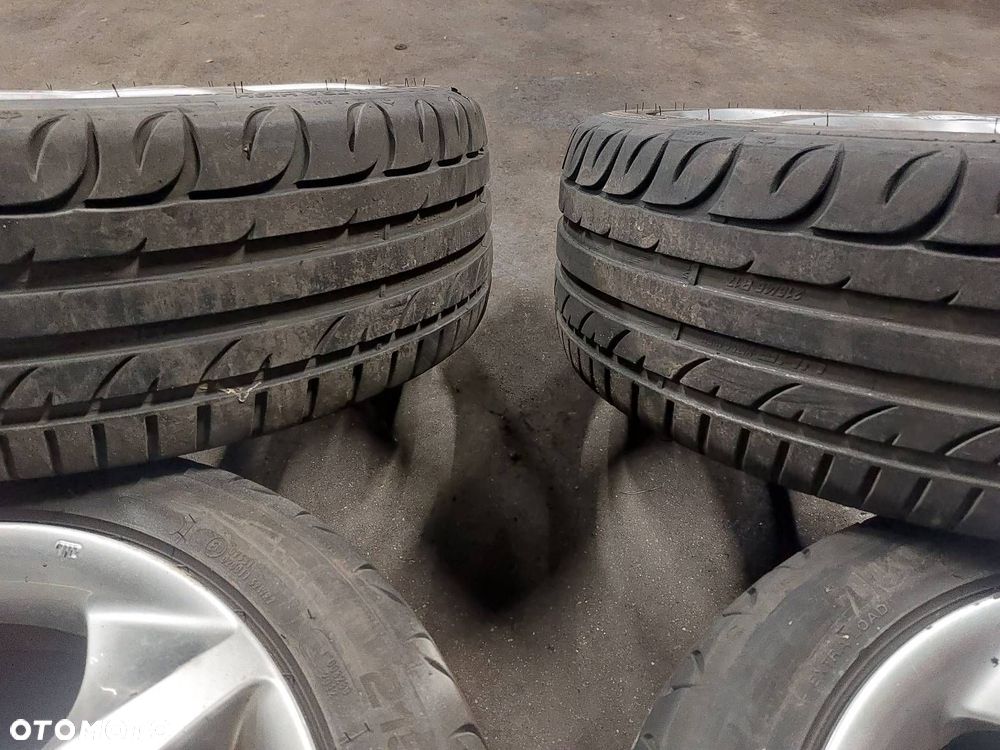 OPONY LETNIE KORMORAN UHP ULTRA HIGH PERFORMANCE 215/45R17 2022R - 16