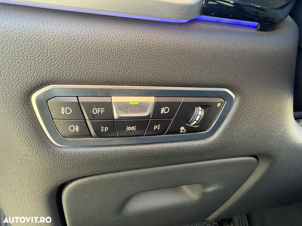 BMW X5 2020 — imagine 14