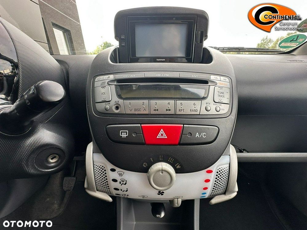 Toyota Aygo - 10