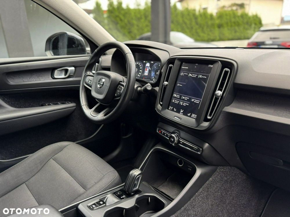 Volvo XC 40 D3 AWD - 21