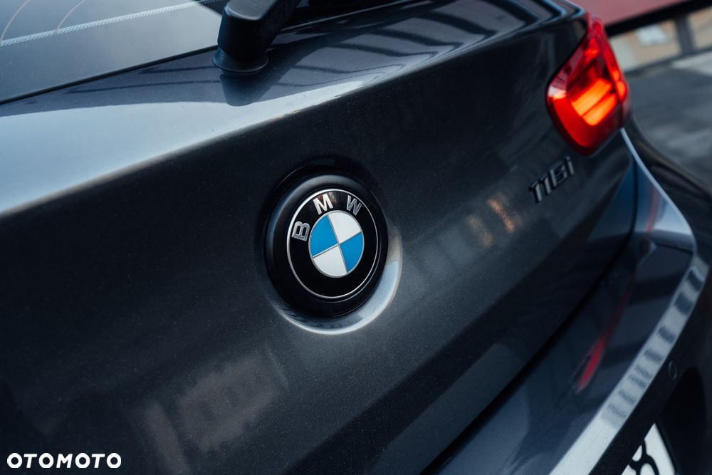BMW Seria 1 118i Sport Line - 25