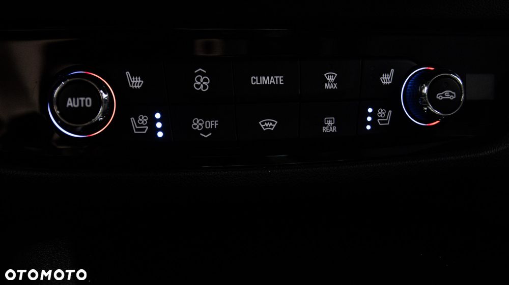 Opel Insignia 2.0 CDTI Ultimate S&S - 32