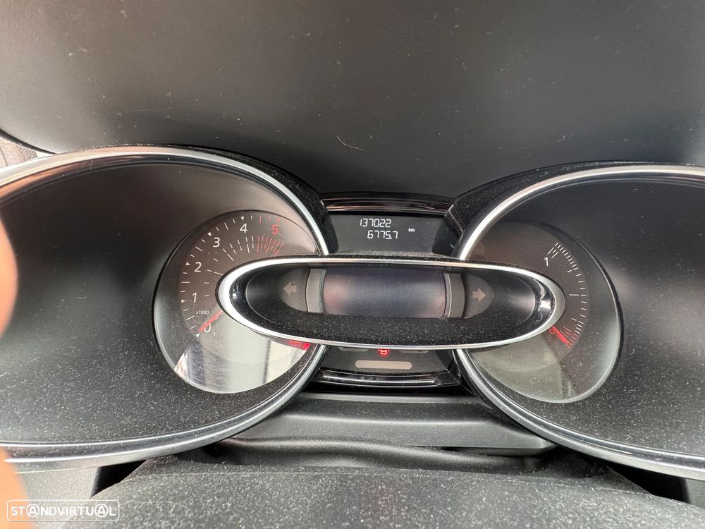 Renault Clio 1.5 dCi Limited - 9