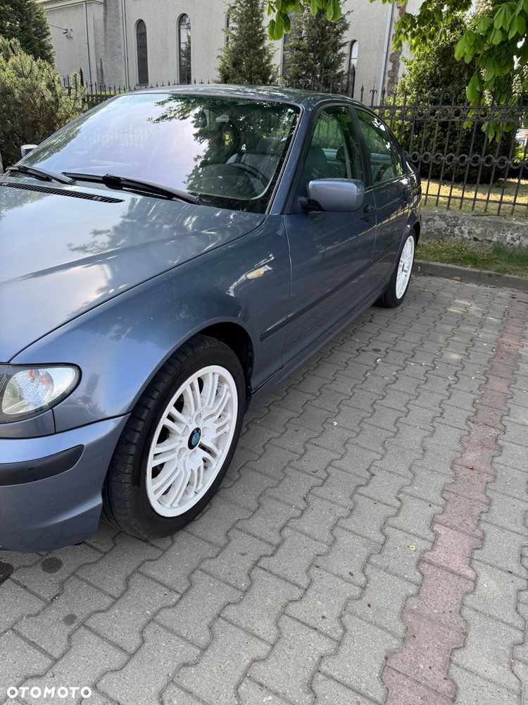 BMW Seria 3 325i - 6