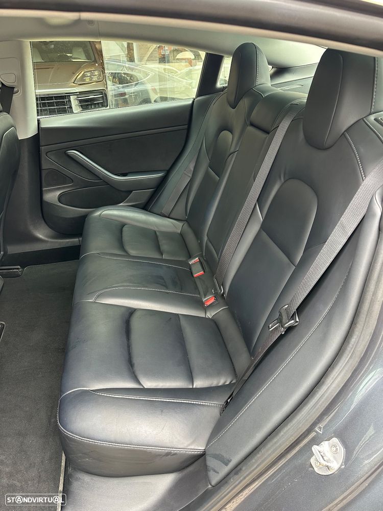 Tesla Model 3 Standard RWD Plus - 11
