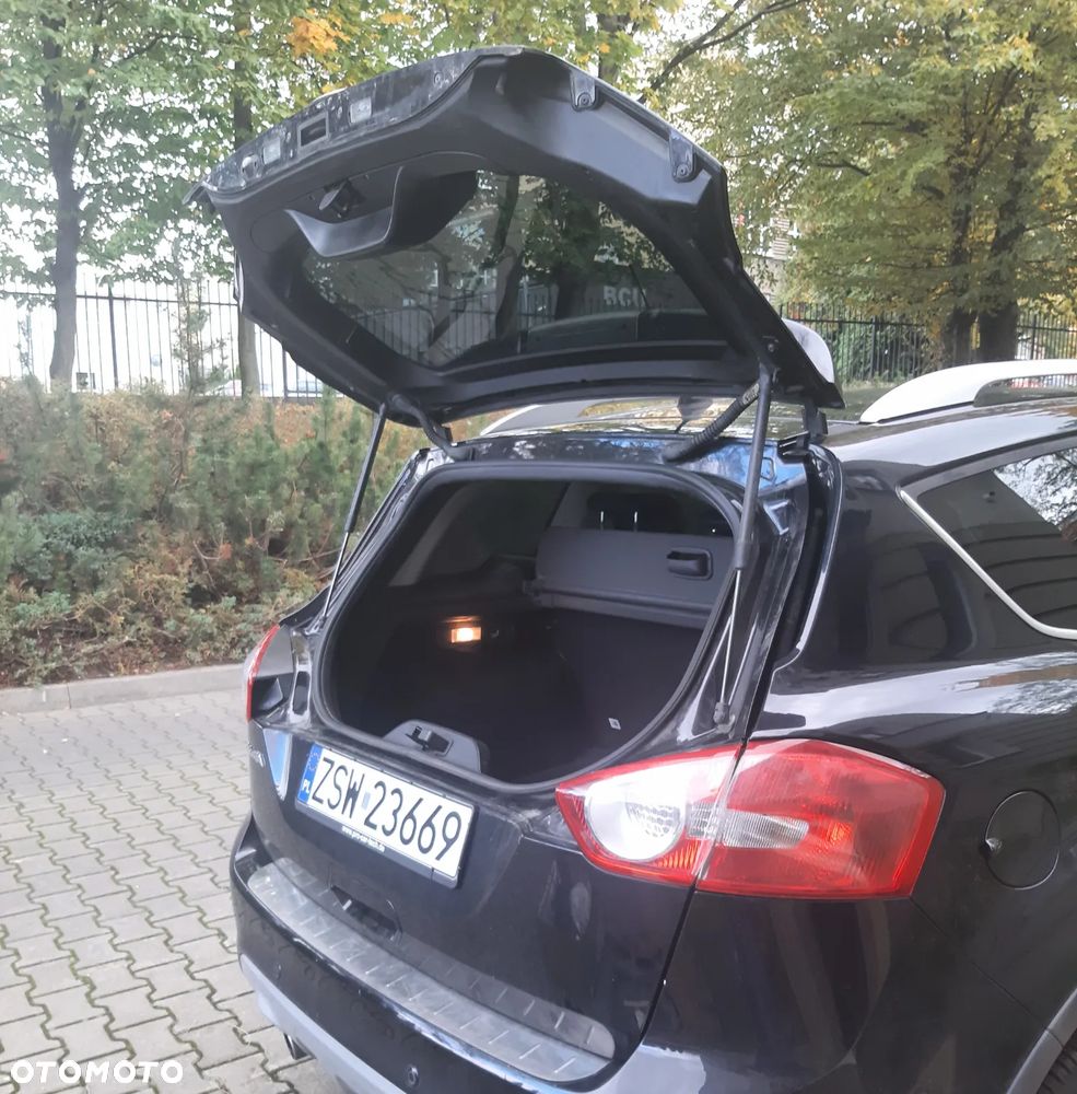 Ford Kuga 2.0 TDCi 4x4 Titanium - 16