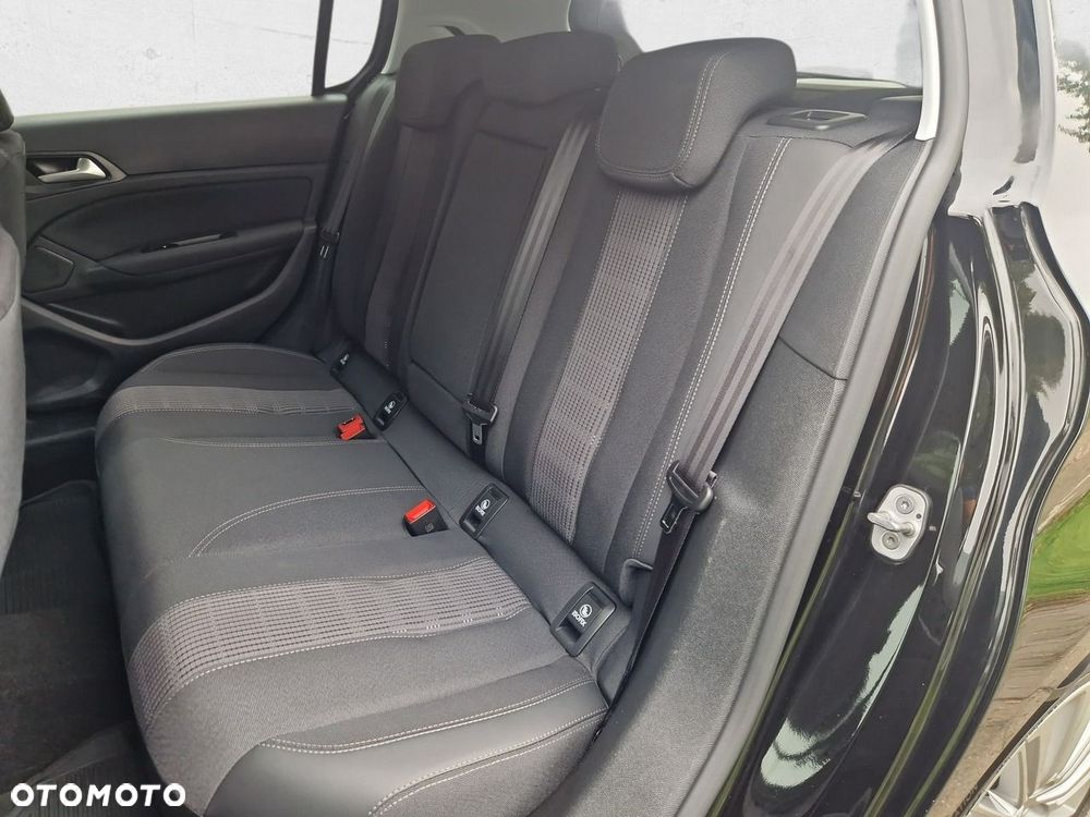 Peugeot 308 - 19
