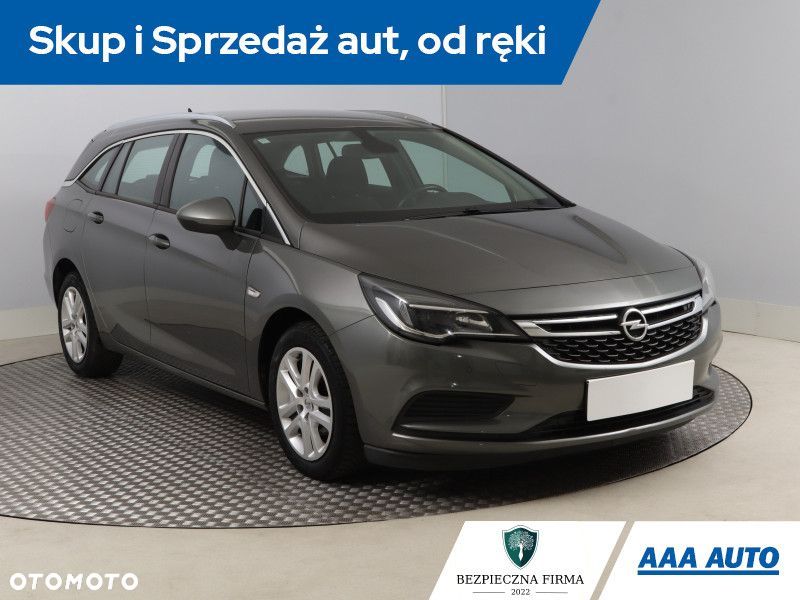 Opel Astra - 3