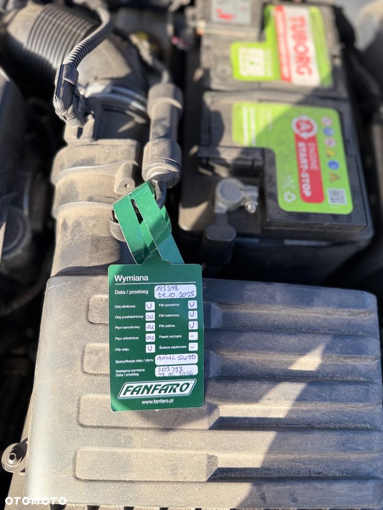 Volkswagen Golf 2.0 BlueTDI DSG Highline - 20