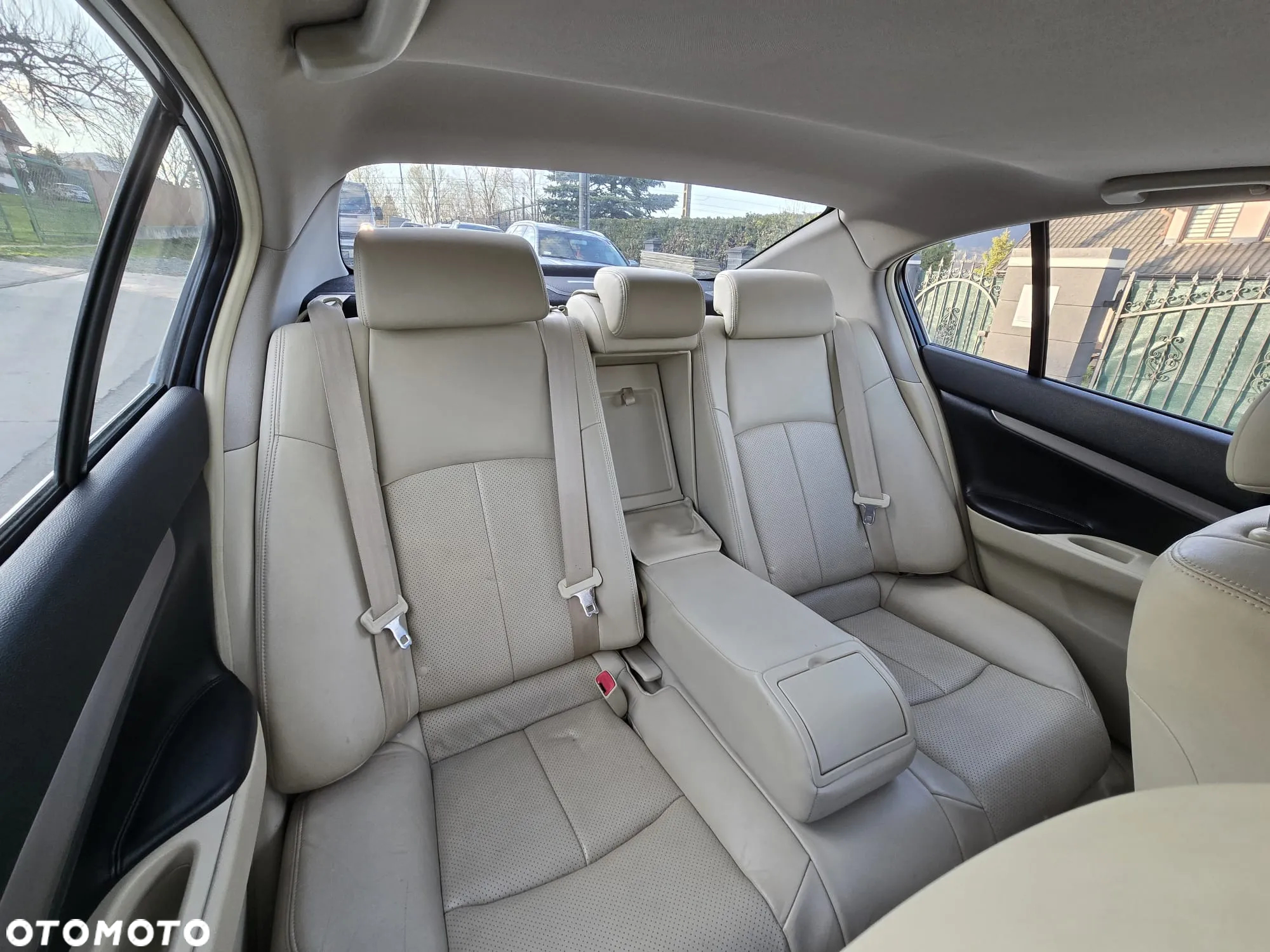 Infiniti G G37 AWD - 22