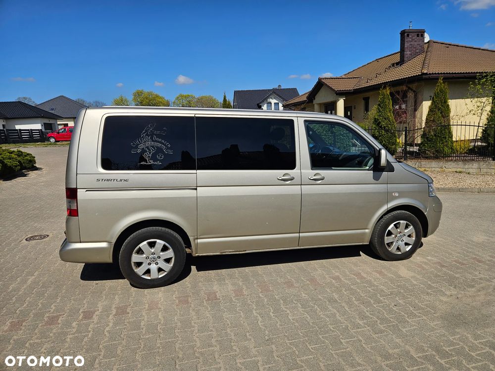 Volkswagen Multivan - 9