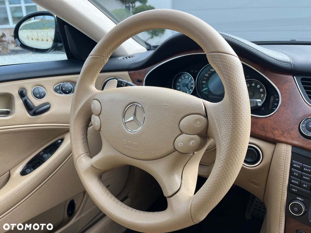 Mercedes-Benz CLS 63 AMG 7G-TRONIC - 31