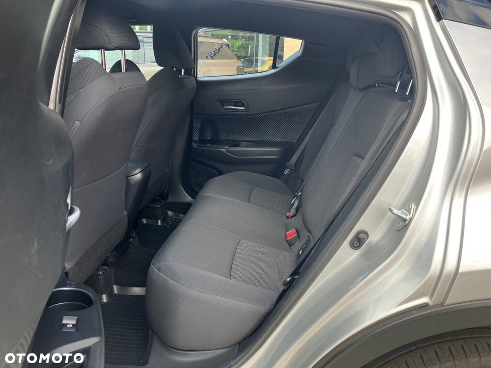 Toyota C-HR 1.2 T Dynamic - 7
