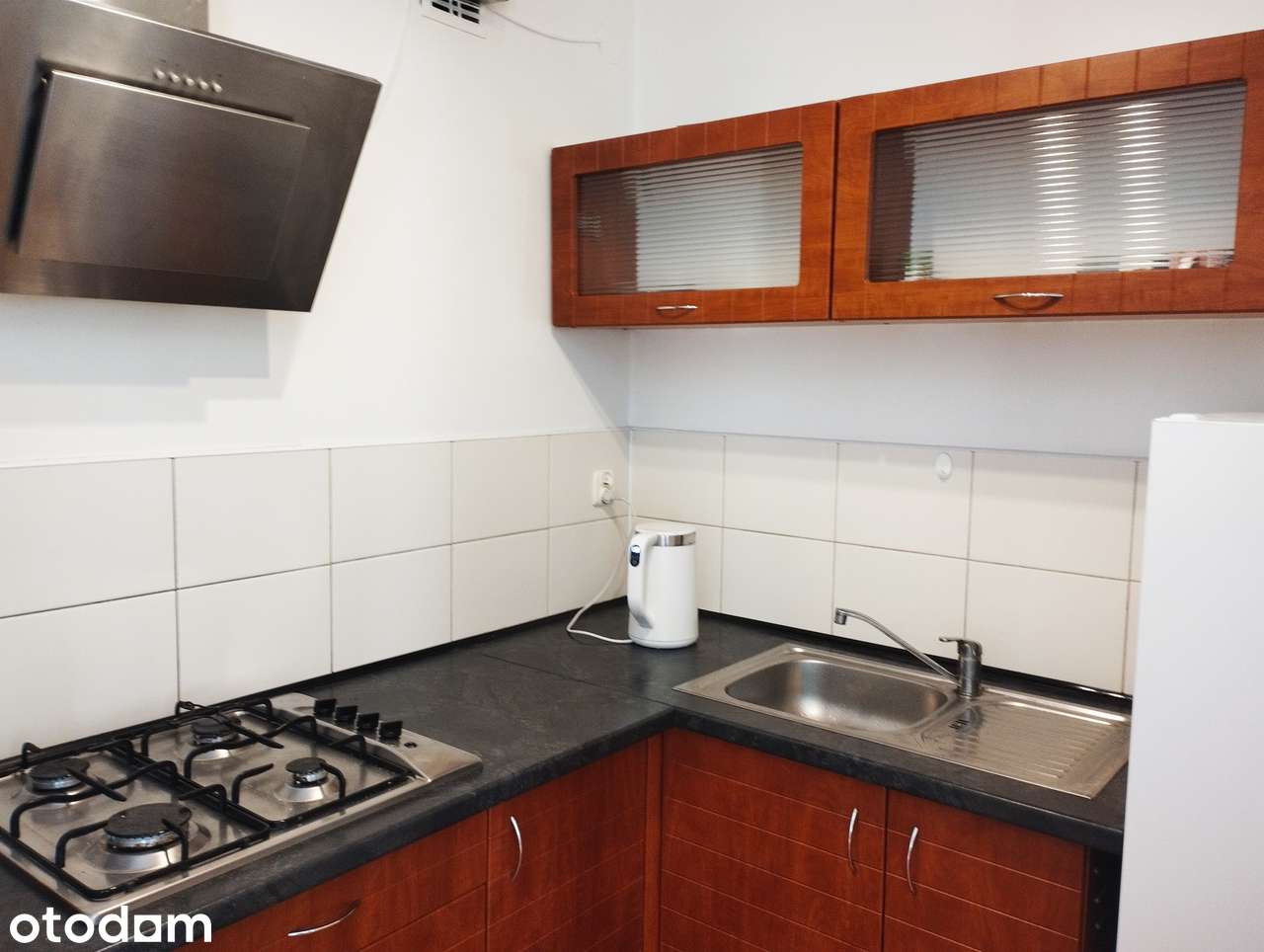 Wynajmę kawalerkę 30m2 z ogródkiem