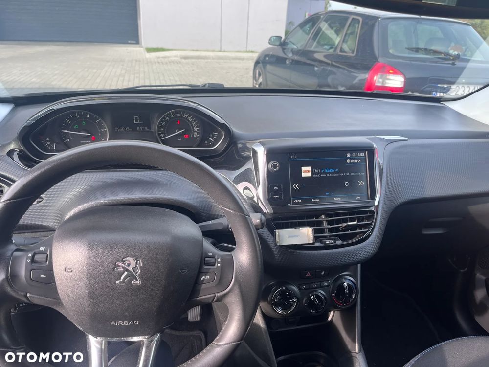 Peugeot 208 PureTech 82 Active - 8