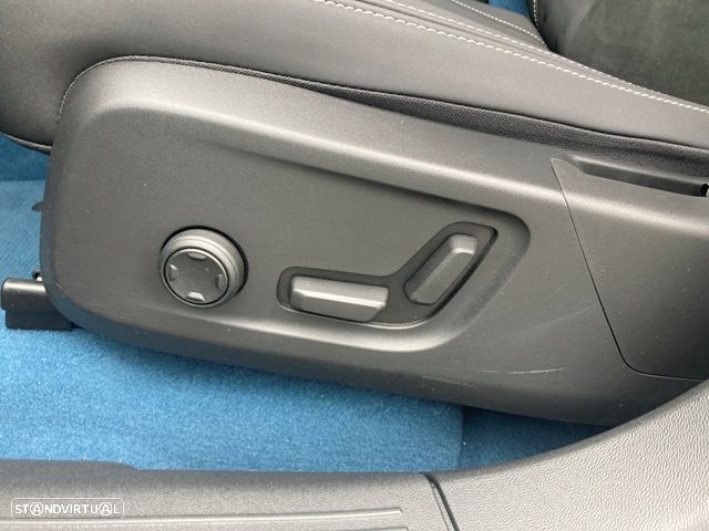 Volvo C40 Recharge Twin Motor Ultimate - 38