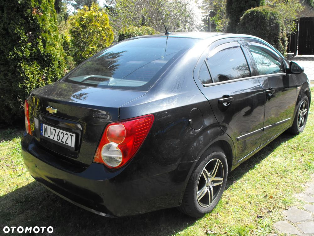 Chevrolet Aveo 1.2 LS+ - 5