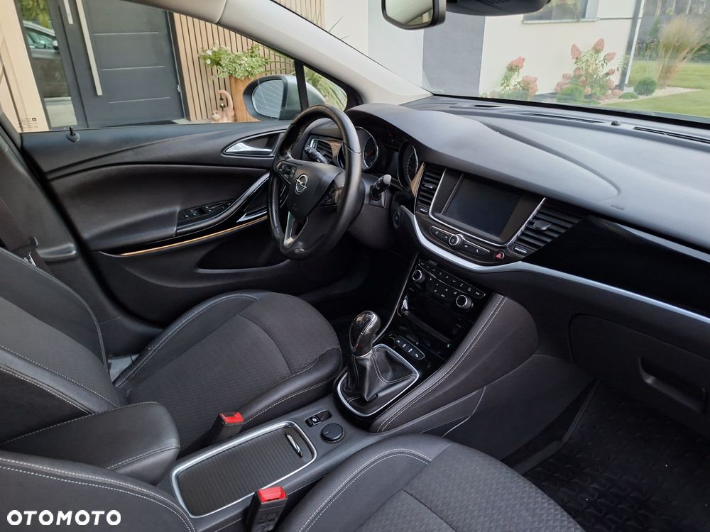 Opel Astra - 14