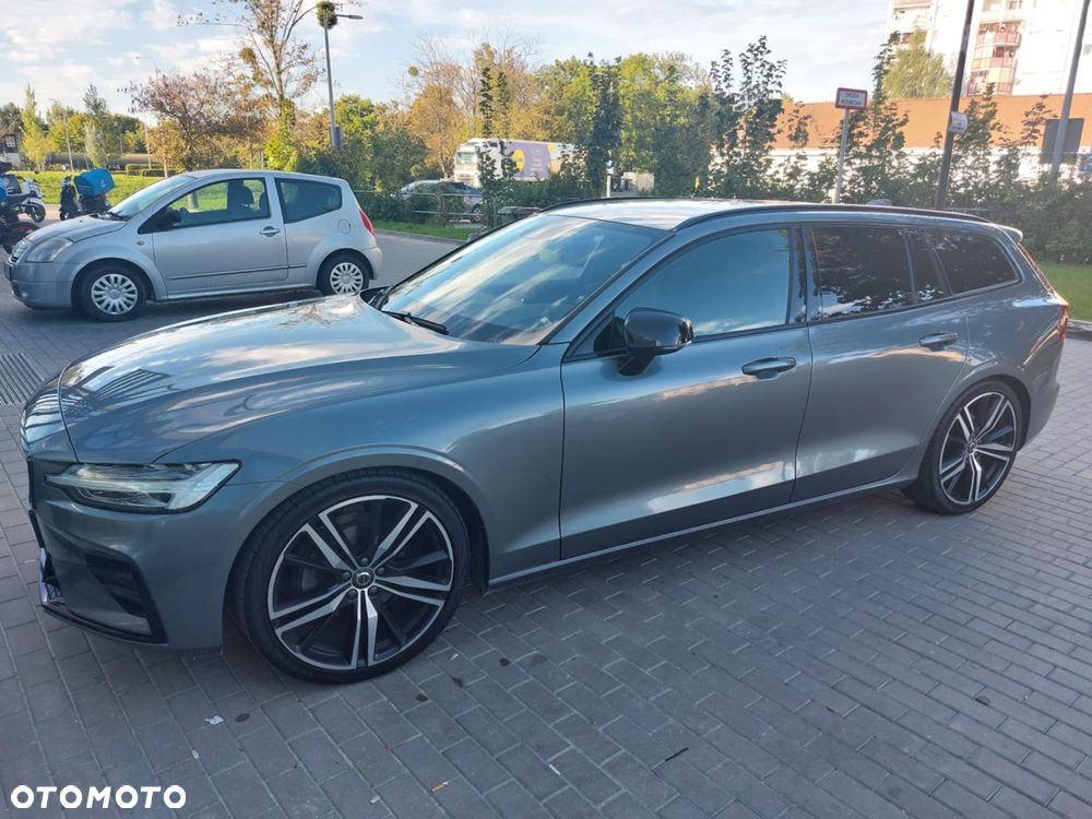 Volvo V60 D4 Geartronic R-Design - 2