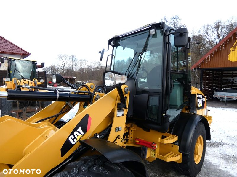 Caterpillar CAT 907M Z Niemiec / Wyjątkowo Wyposażony / 35km/h / 3.050mtg / - 27