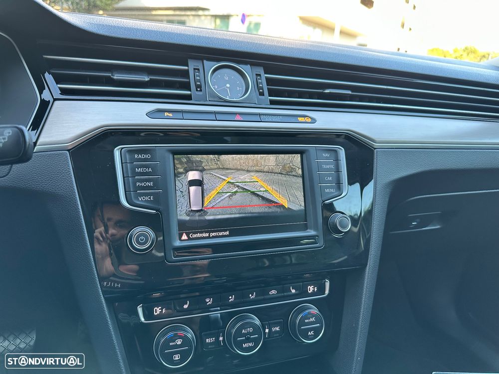 VW Passat Variant 2.0 TDi Highline DSG - 60